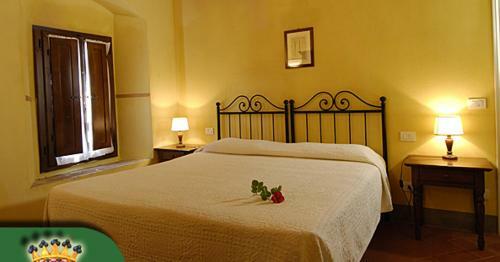 Il Castagno D'andrea Apartment Sleeps 6 Pool