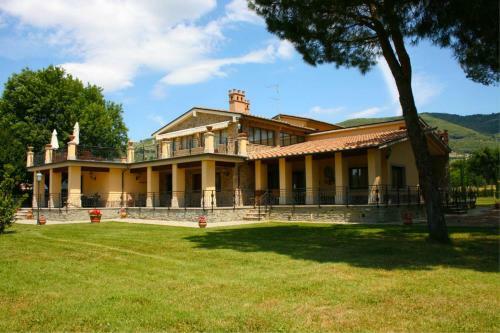 Santa Lucia Villa Sleeps 14 Pool Air Con Wifi
