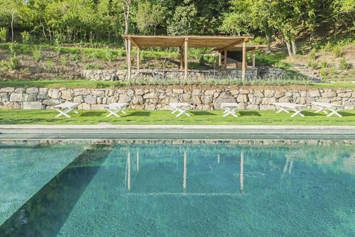 Castiglioncello Del Trinoro Villa Sleeps 12 Pool