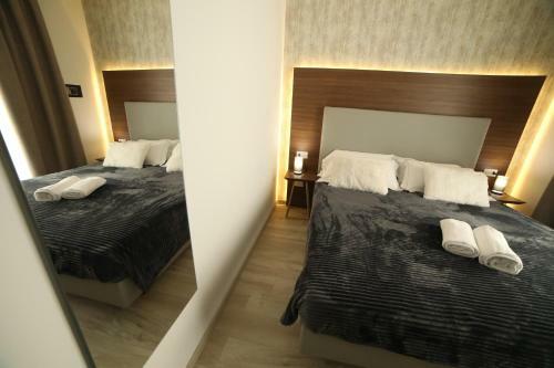 8room Hotel