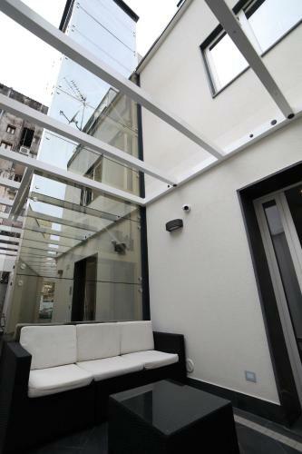8room Hotel