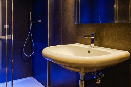 Hostal Garda Guest House