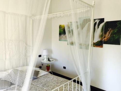 Hostal Vitti's Home Lake