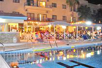 Lucky Hotel Apartments