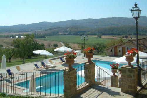 Ciggiano Villa Sleeps 22 Air Con