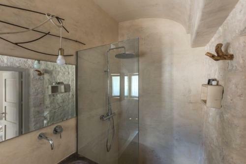 Cisternino Villa Sleeps 7 Pool Air Con Wifi