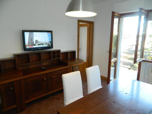 Mira Apartments