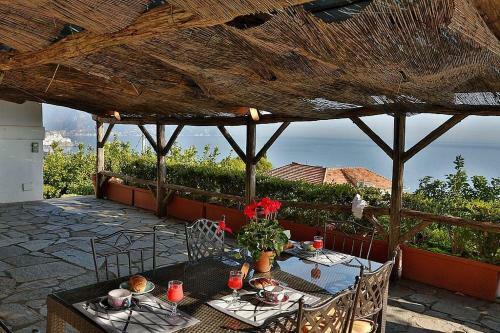 Conca Dei Marini Villa Sleeps 6 Pool Air Con Wifi