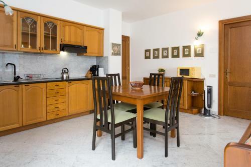 Galleria Albogasio Apartment 14539