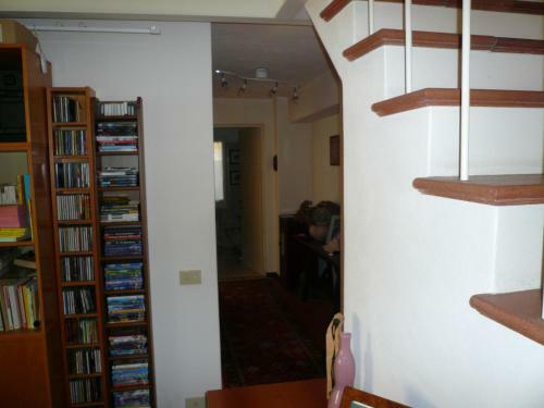 2 Lake View Apartments Near Lugano