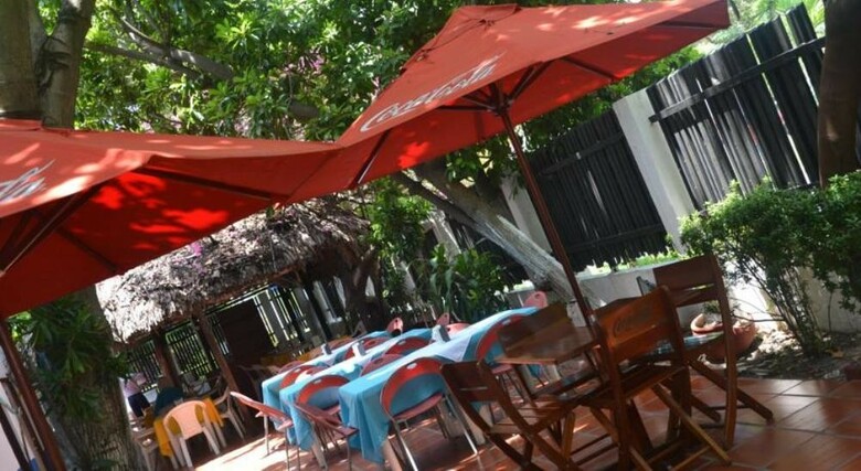 Hostal Calamar