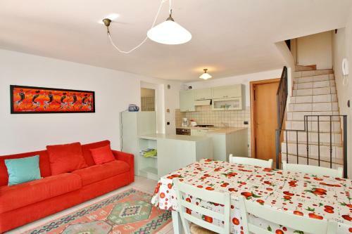 Piazzo Apartment Sleeps 6 Pool