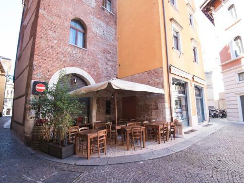Hostal Rentroom Verona - Italianflat