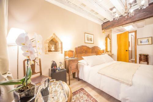 Hostal Corte Realdi Boutique Rooms