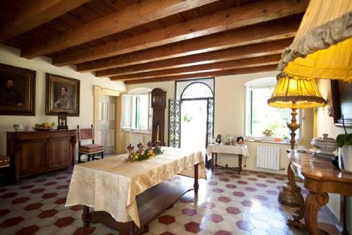 Verona Villa Sleeps 15 Pool Air Con Wifi