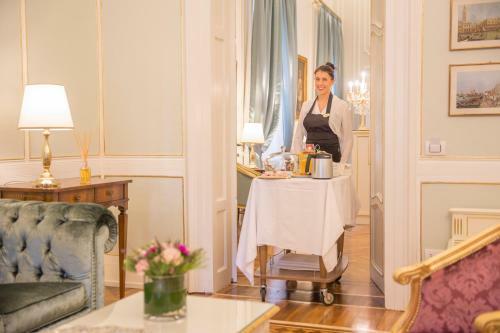 Hostal Palazzo Monga Boutique Guesthouse