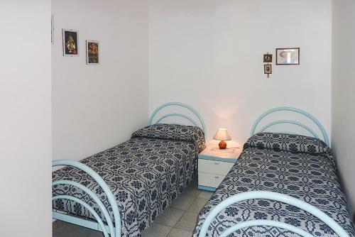 Cottage In Torre Dell'orso With Garden M198