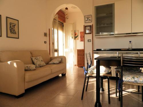 Villino Dafne A Torre Vado