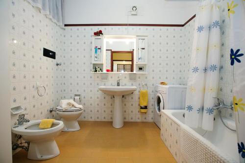 Toscolano-maderno Apartment Sleeps 6