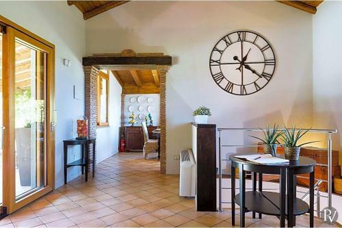 Catania Villa Sleeps 6 Pool Air Con Wifi