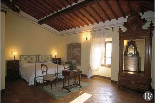 Siena Villa Sleeps 24 Pool Air Con Wifi