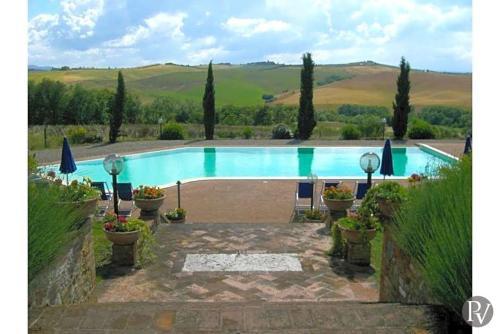 Siena Villa Sleeps 24 Pool Air Con Wifi
