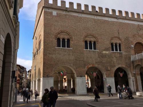 Apartamento La Loggia Al Duomo - Treviso