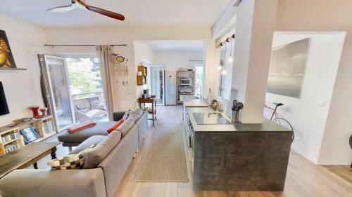 Triestevillas Tropical Murat, 6 Guests Terrace And Surfer'style