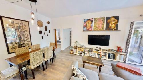 Triestevillas Tropical Murat, 6 Guests Terrace And Surfer'style