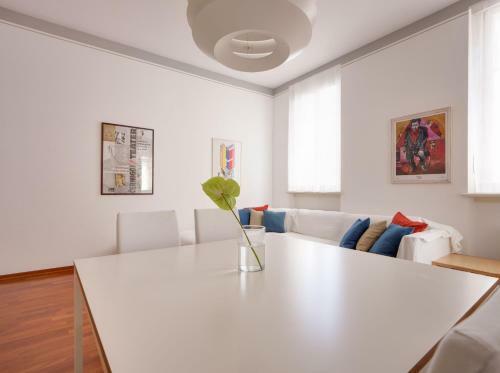Apartamento Triestevillas Ghetto Avantgarde 150