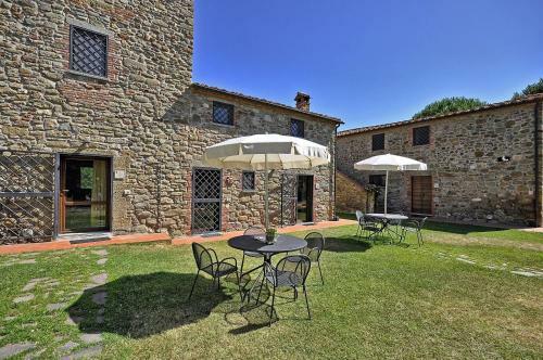 Vernazzano Basso Apartment Sleeps 6 T242209