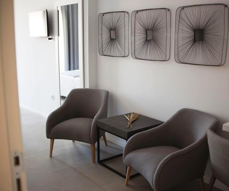 El Trebol Bar & Hotel