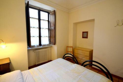 Turin Apartment Sleeps 4 Wifi