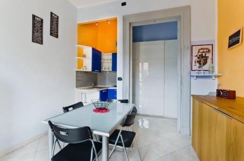Apartamento Crocetta & Porta Nuova Colourful Flat
