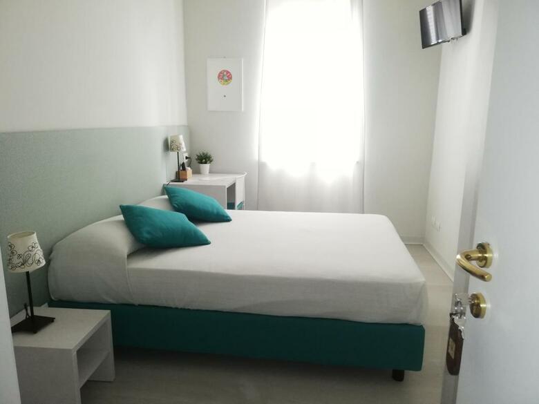 Hostal Oasi Di Cavoretto