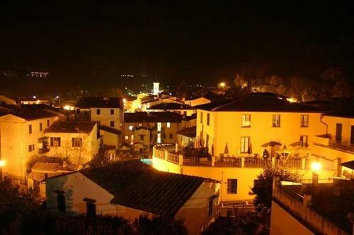 Strada In Chianti Apartment Sleeps 9 Air Con