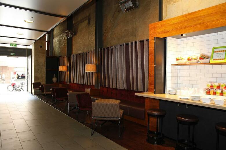 Hotel All Seasons Auckland