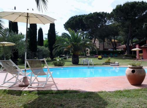 Suvereto Apartment Sleeps 4 Pool