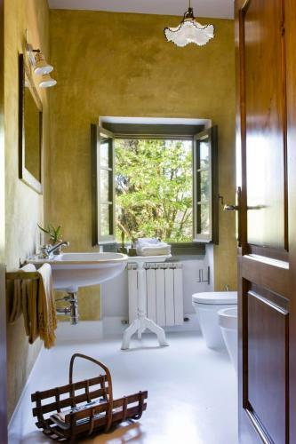 Terranuova Bracciolini Villa Sleeps 12 Pool Air Con