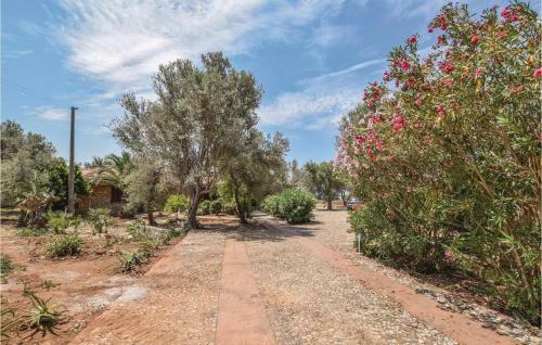 Four-bedroom Holiday Home In Terrasini Pa