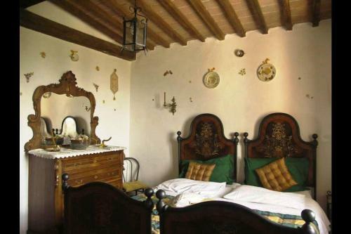 San Gimignanello Apartment Sleeps 9 Pool Wifi