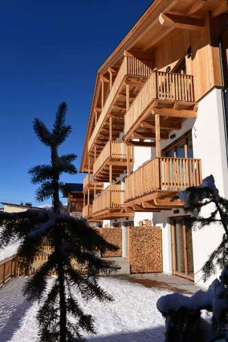 Sch�fer Apartments