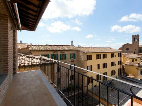 Matteotti Exclusive-3bd+2futon Elegant Apartment