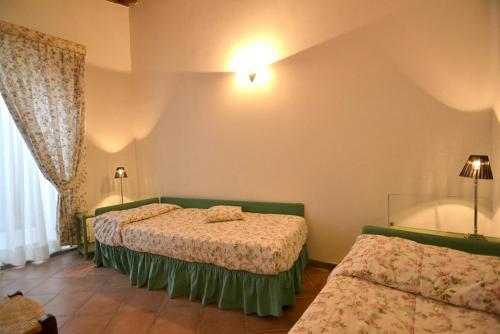 Siena Villa Sleeps 5 Pool Wifi