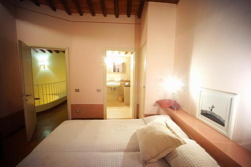 Siena Villa Sleeps 10 Pool Wifi