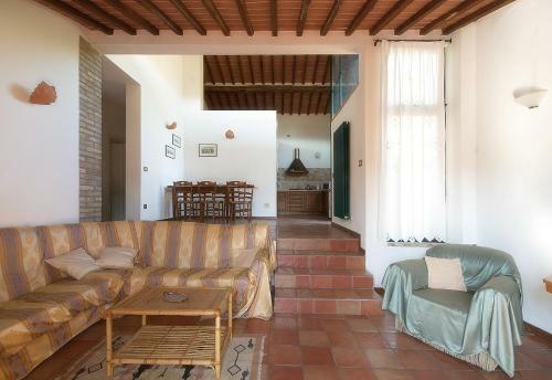 Siena Villa Sleeps 8 Pool Wifi