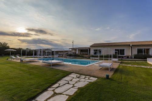 Isola Garden Resort ? Villa Mauceri