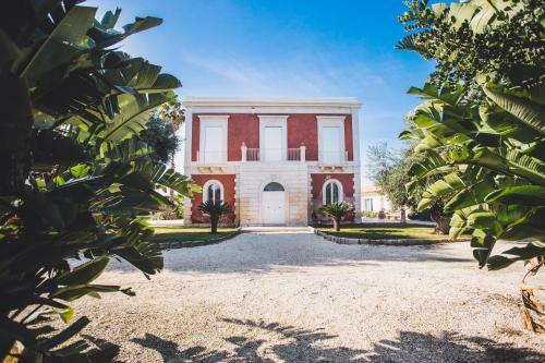 Isola Garden Resort ? Villa Mauceri
