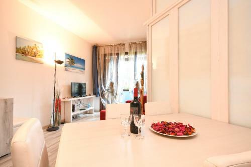 Sirmione Lake And Pool Holiday Apartment