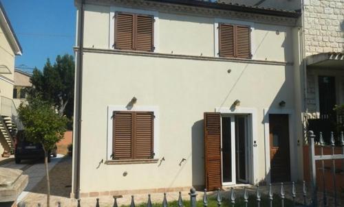 Apartamento N11 - Numana, Nuovo Bilocale Con Giardino